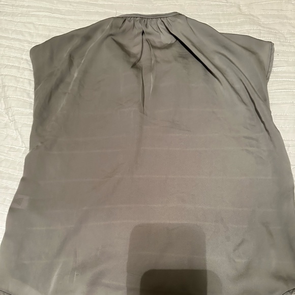 converse black and white flow top - Picture 2 of 3